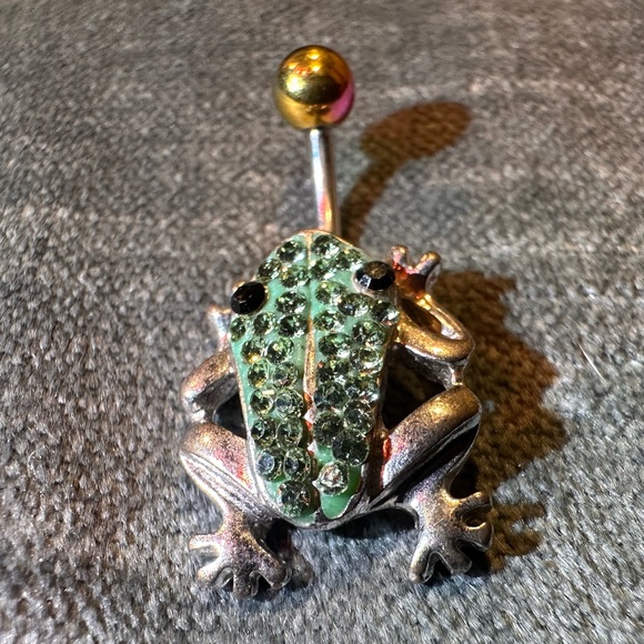Pagoda Green Gemmed Tree Frog Belly Button Ring - Picture 12 of 15